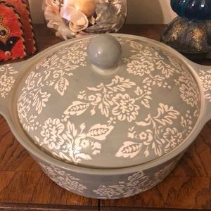 Blue Harbour grey baker